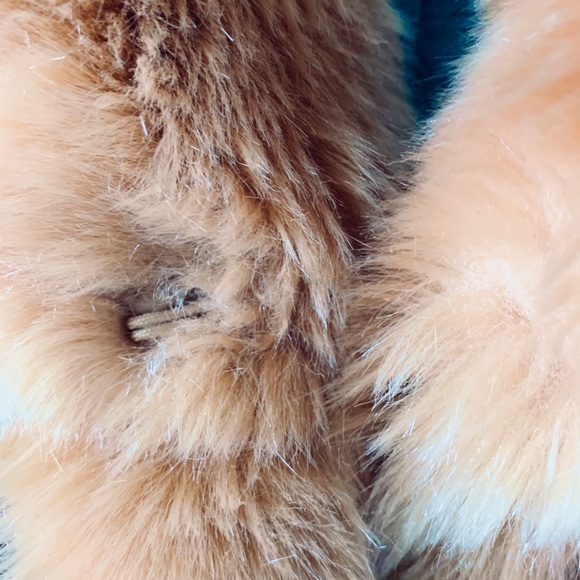 🆕 FAUX FUR TEDDY COAT - Picture 4 of 8